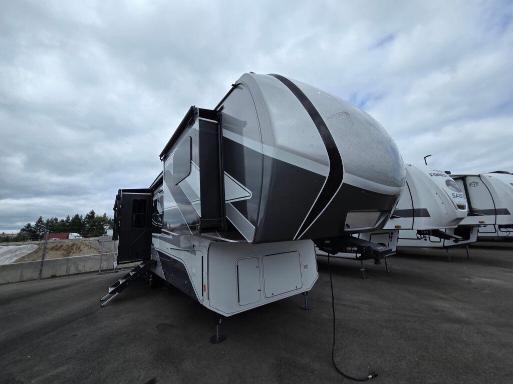 2025 Keystone RV