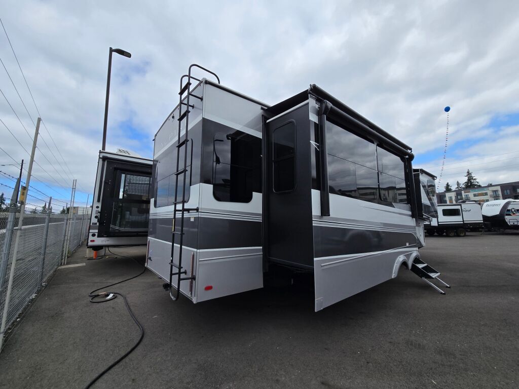 2025 Keystone RV