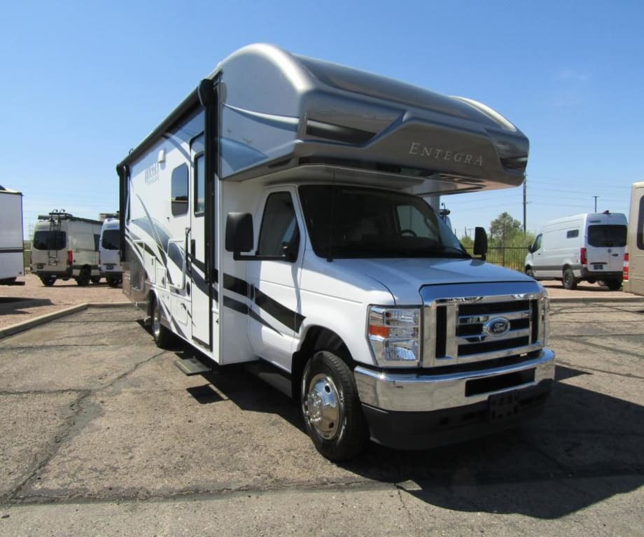2024 Entegra Coach odyssey 26m