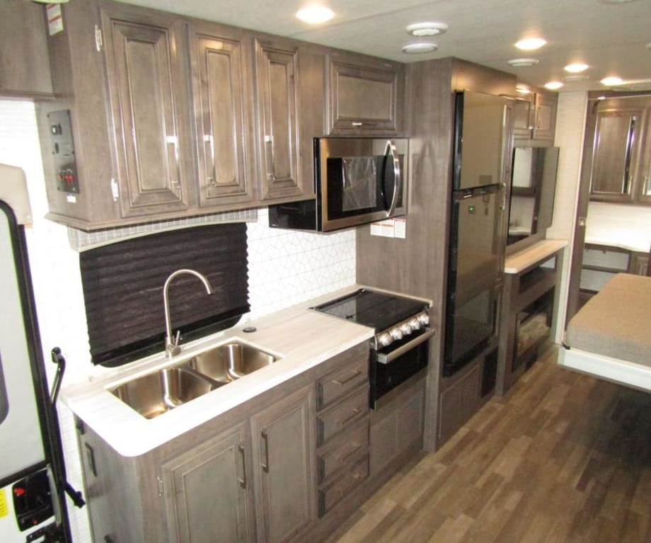 2024 Entegra Coach odyssey 26m