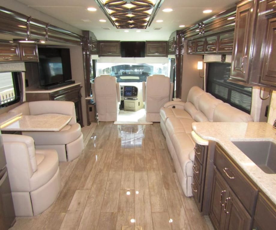 2021 Entegra Coach