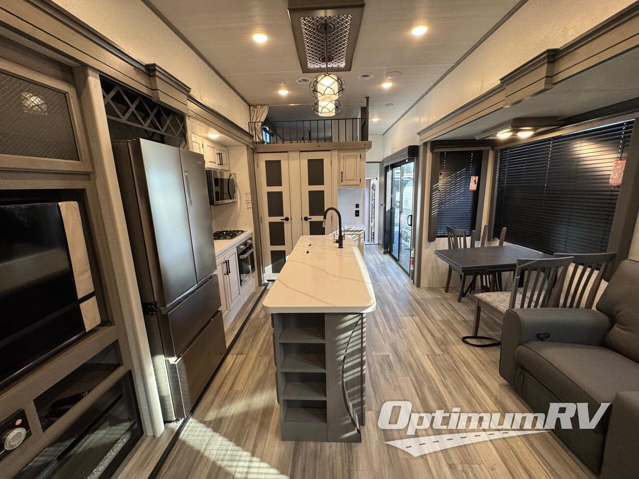 2025 Keystone RV retreat 39flft