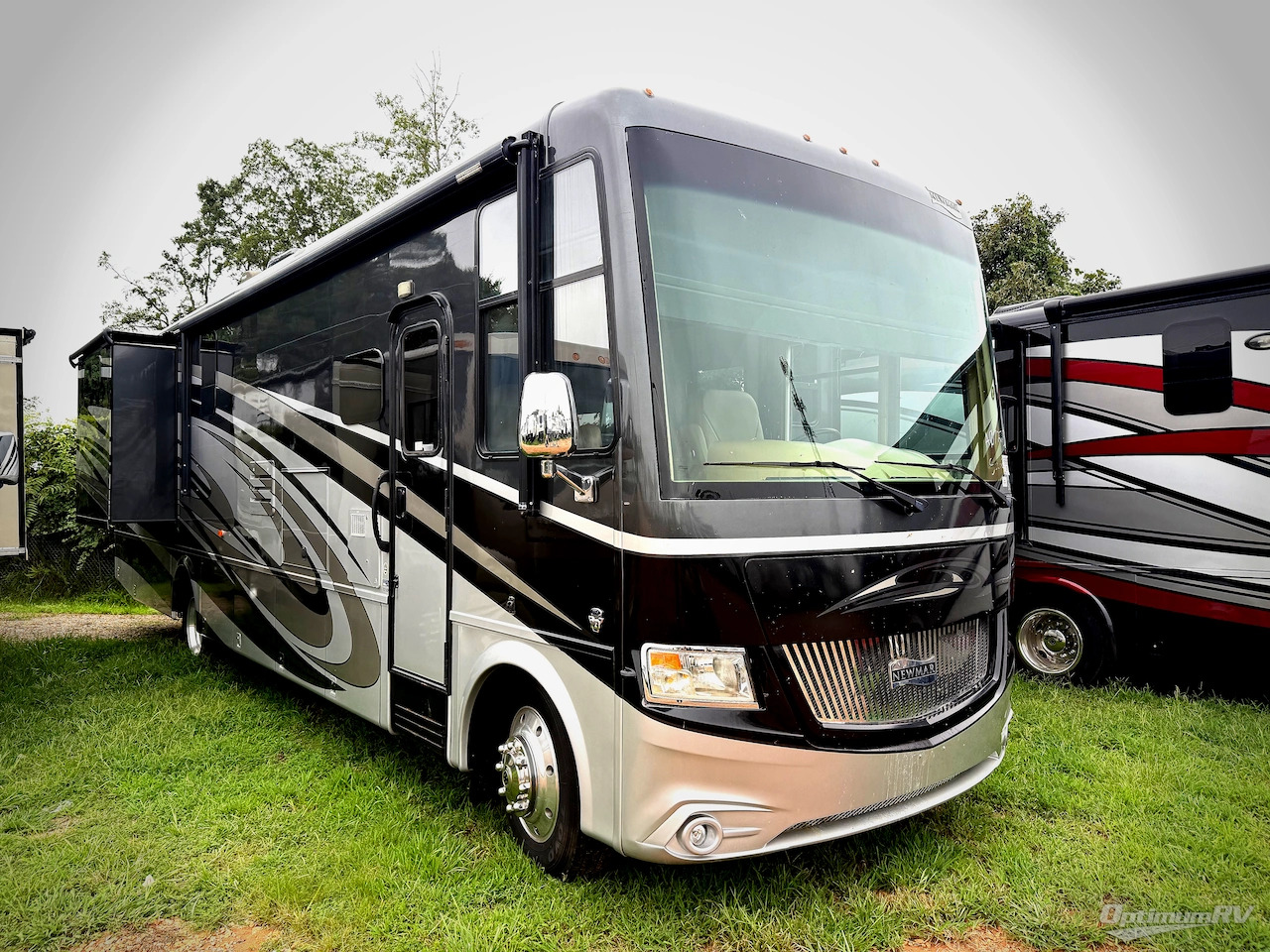 2016 Newmar canyon star 3710