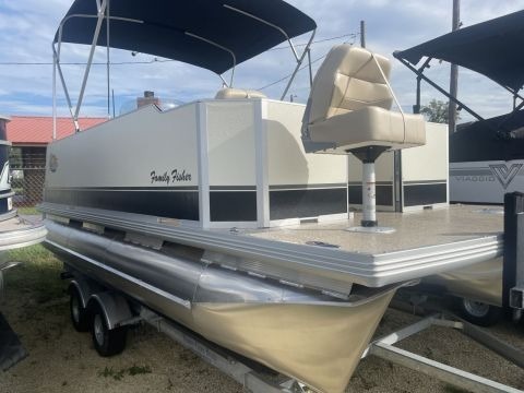 2023 Fiesta Boats 18′ Family Fisher in homosassa FL