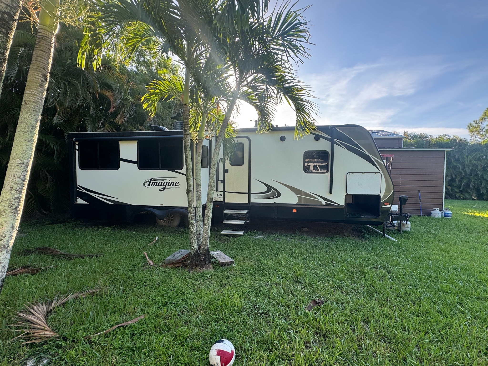 2018 Grand Design Imagine 2970RL RV