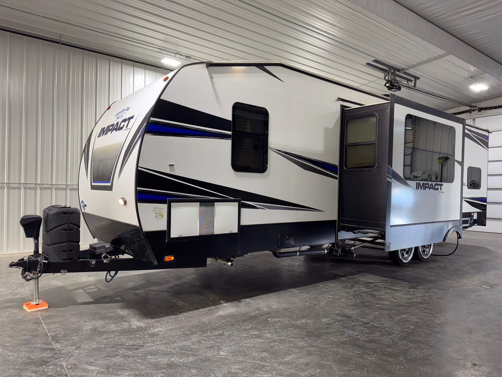 2019 Keystone Impact 332 in evansville WY