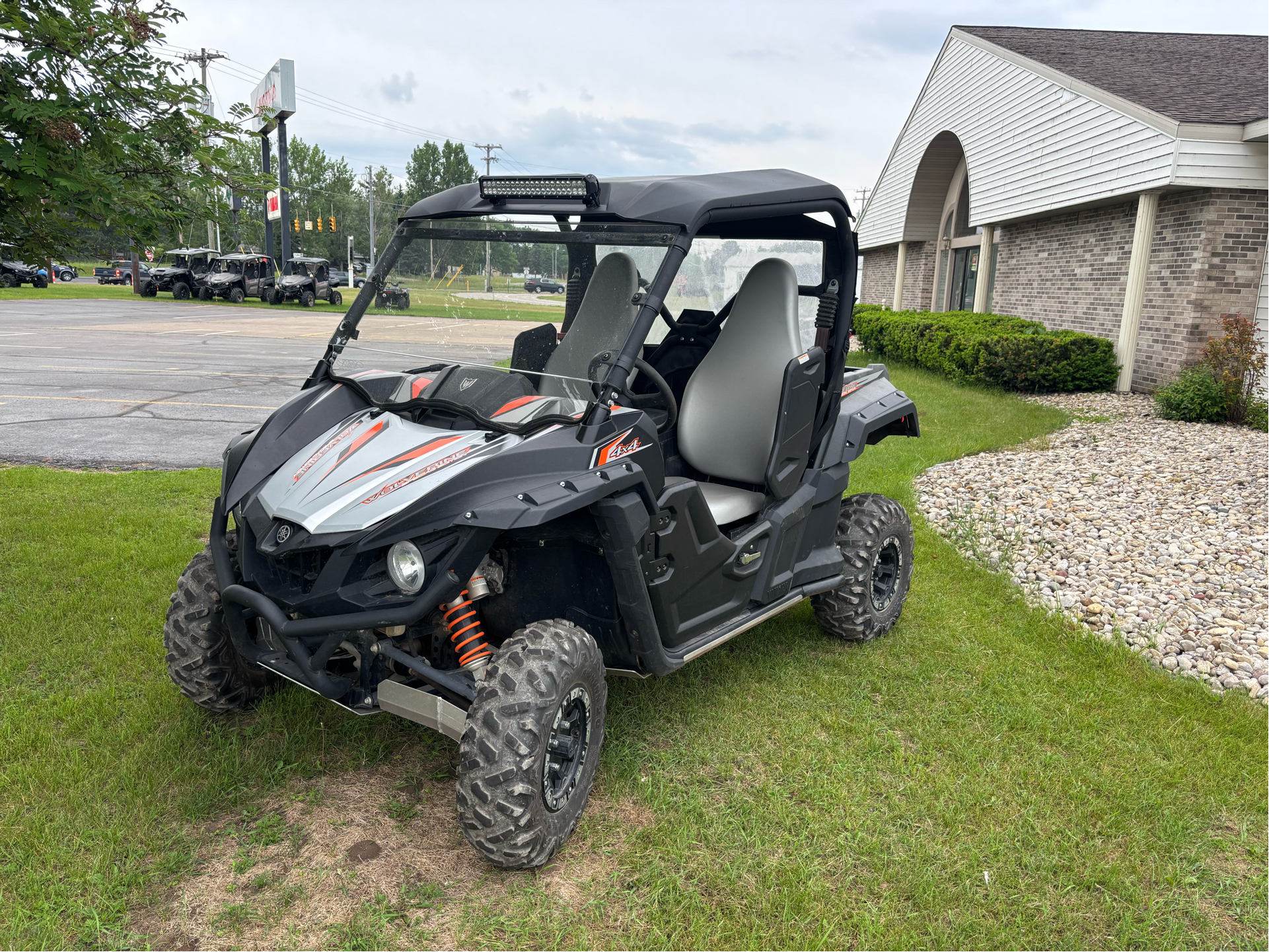 2016 Yamaha Wolverine R-Spec EPS SE in escanaba MI