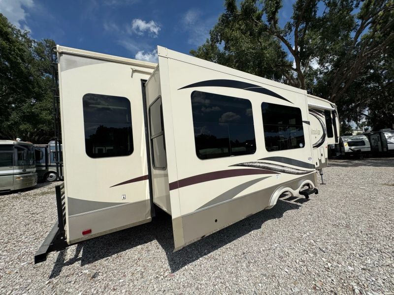 2017 Palomino columbus 320rs