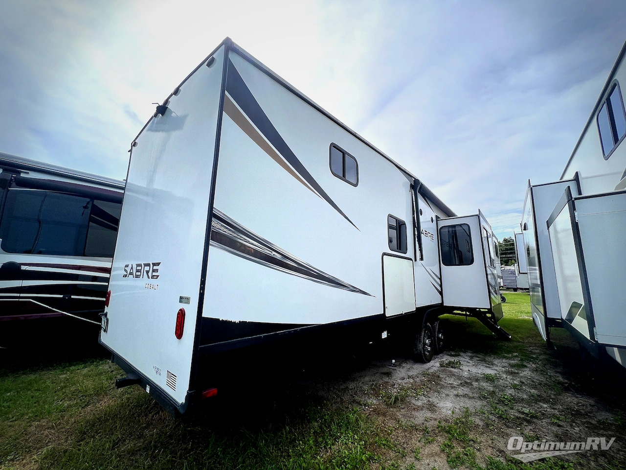 2021 Forest River sabre 37flh
