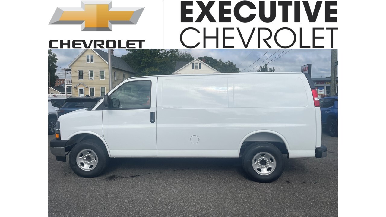 2025 CHEVROLET EXPRESS G2500 in Wallingford, CT