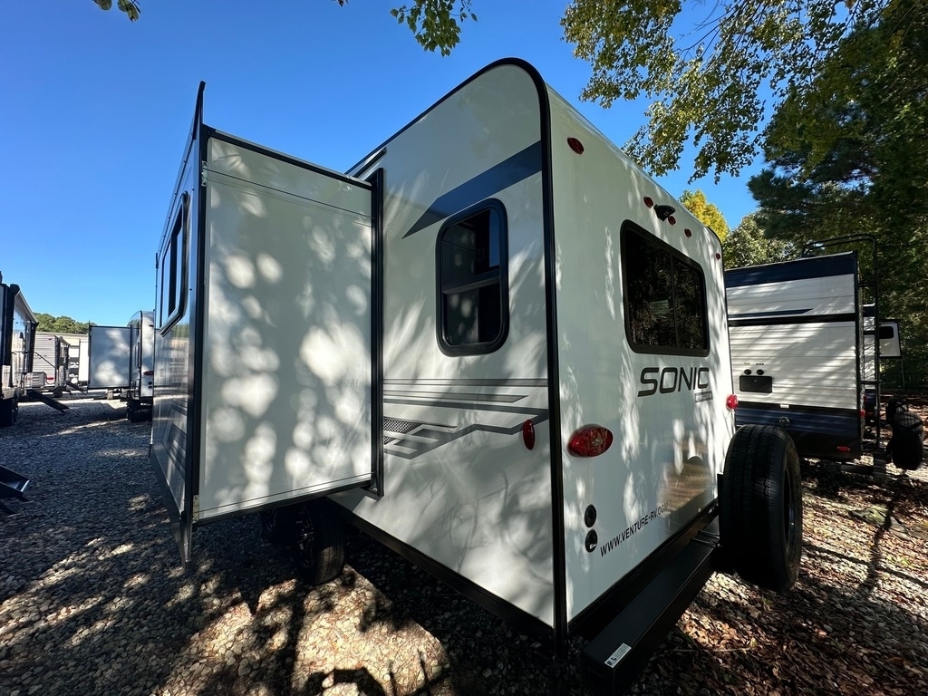 2025 Venture sonic 220vrb