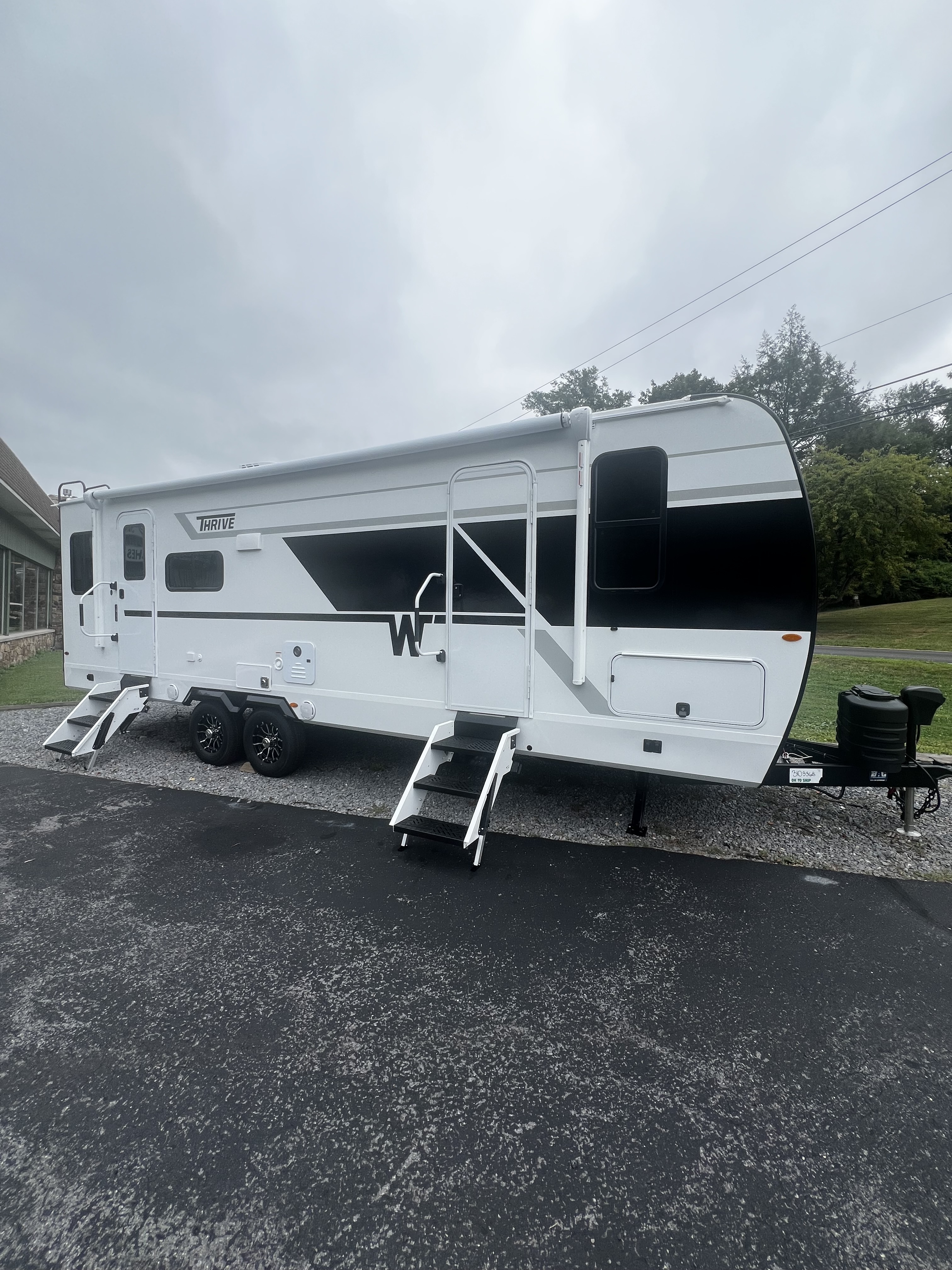 2026 Winnebago THRIVE 25RLS RV