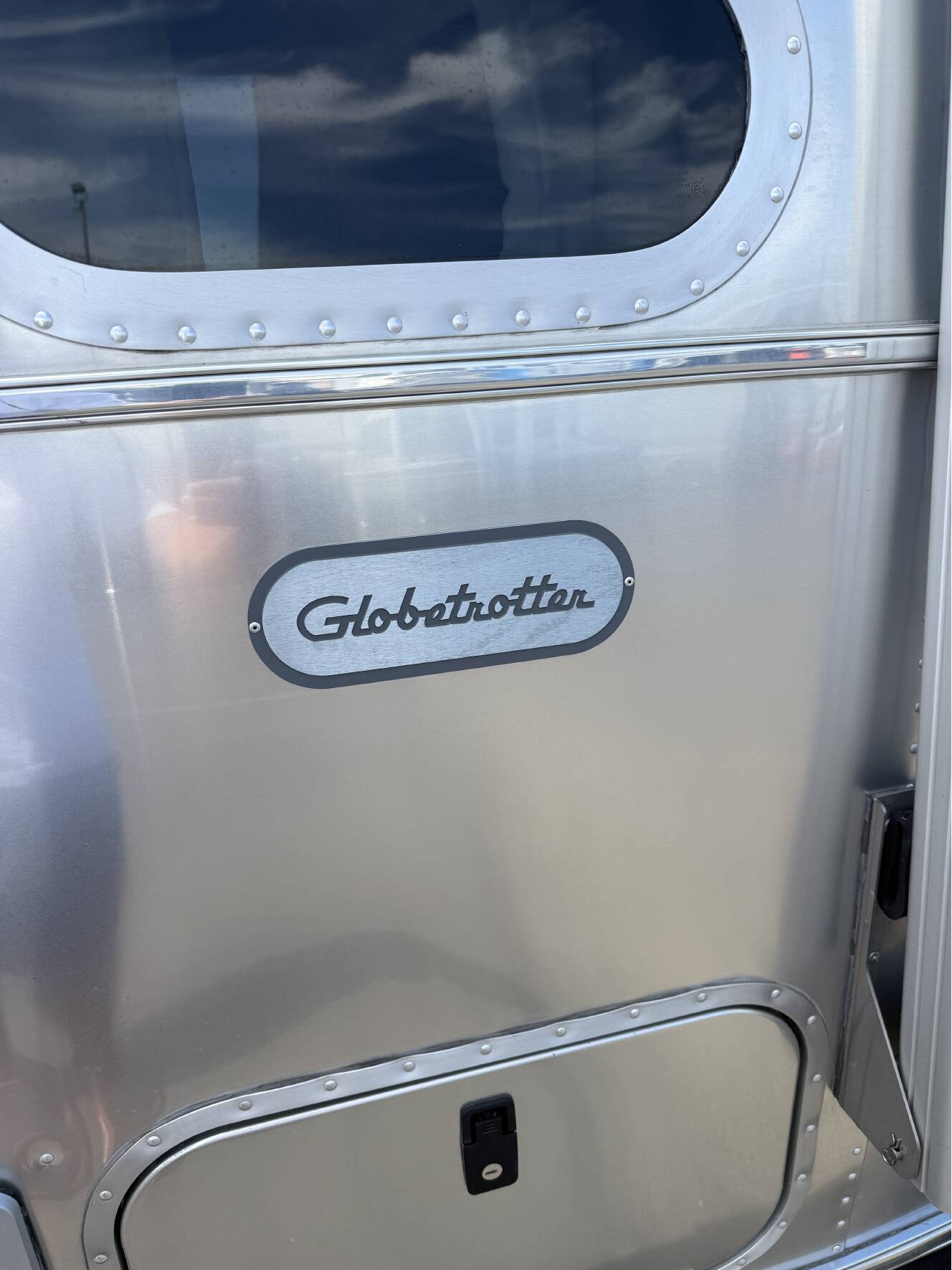 A photo of this 2019 Airstream GLOBETROTTER 25FB