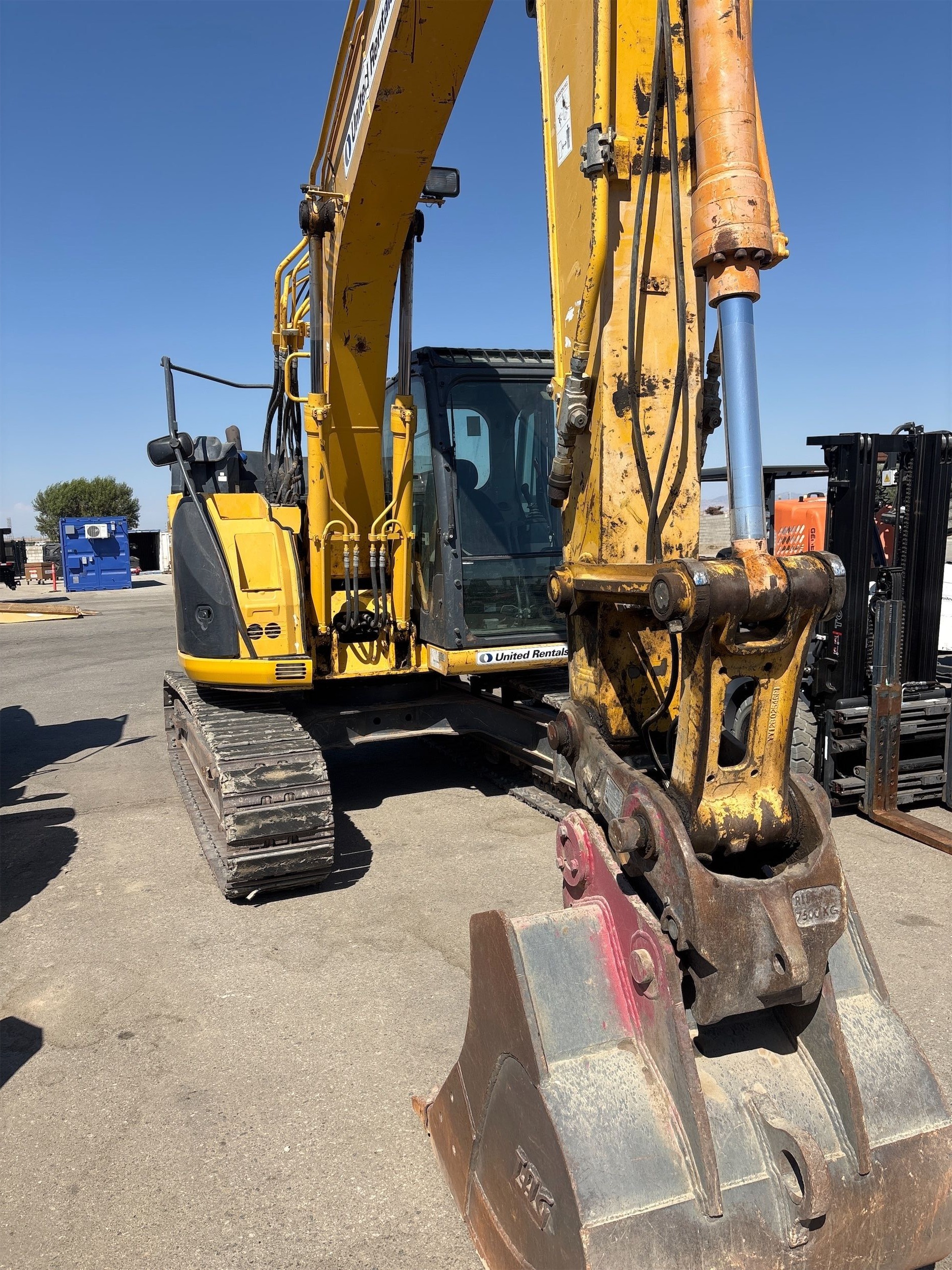 2019 KOBELCO SK140SRLC-5 Excavator in Bakersfield, CA