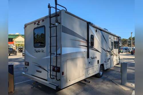 2017 Winnebago Spirit 31G in angier NC