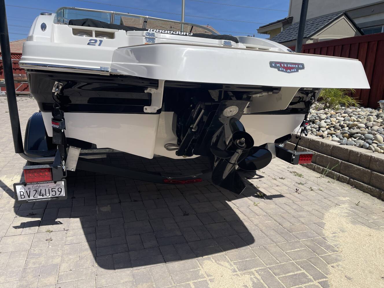 A photo of this 2021 Chaparral 21 H2o Ski & Fish