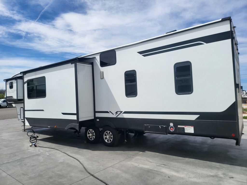 Trailer Image