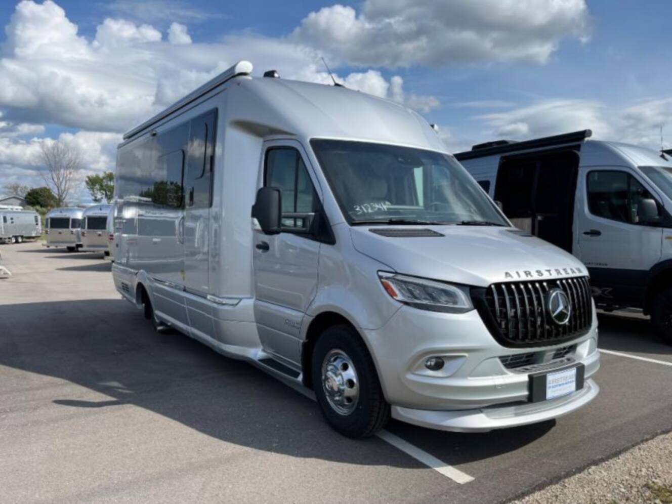 A photo of this 2026 Airstream Atlas Murphy Suite