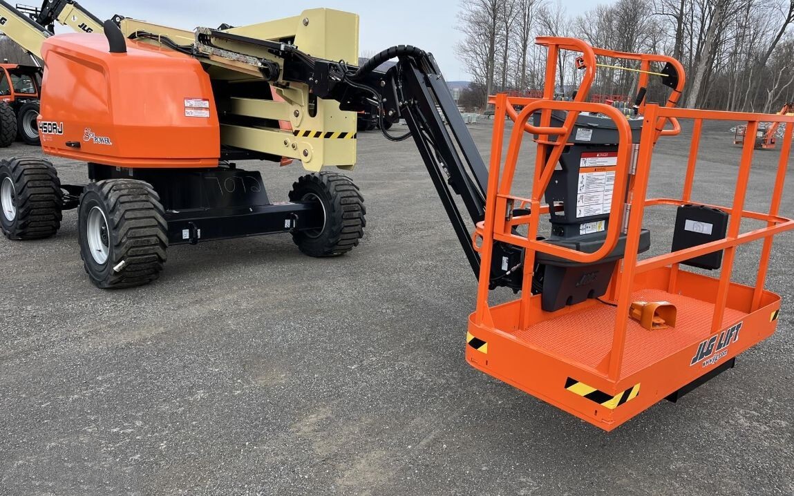 2025 JLG Industries, Inc. 450AJ Articulated Boom Lift