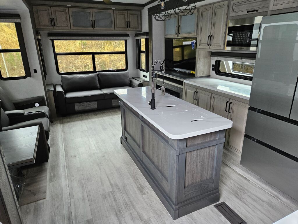 2025 Keystone RV