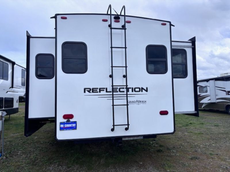 Trailer Image