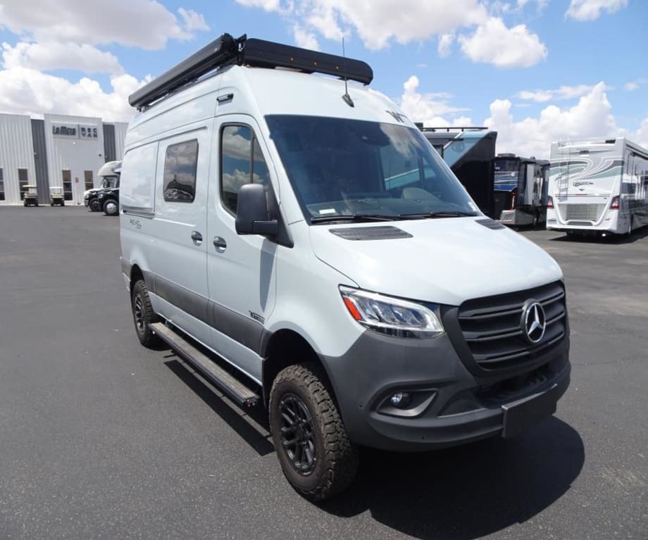 2025 Winnebago