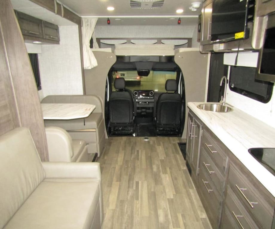 2025 Jayco melbourne 24r