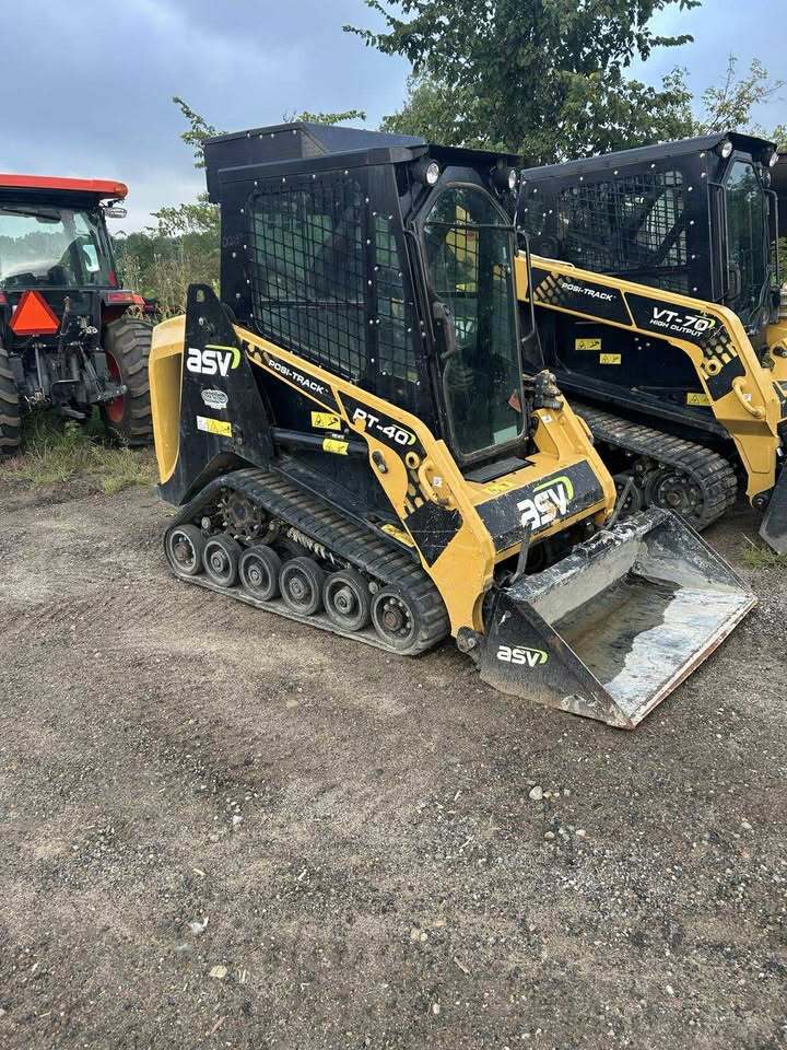 2018 ASV RT40 in Camden, MI
