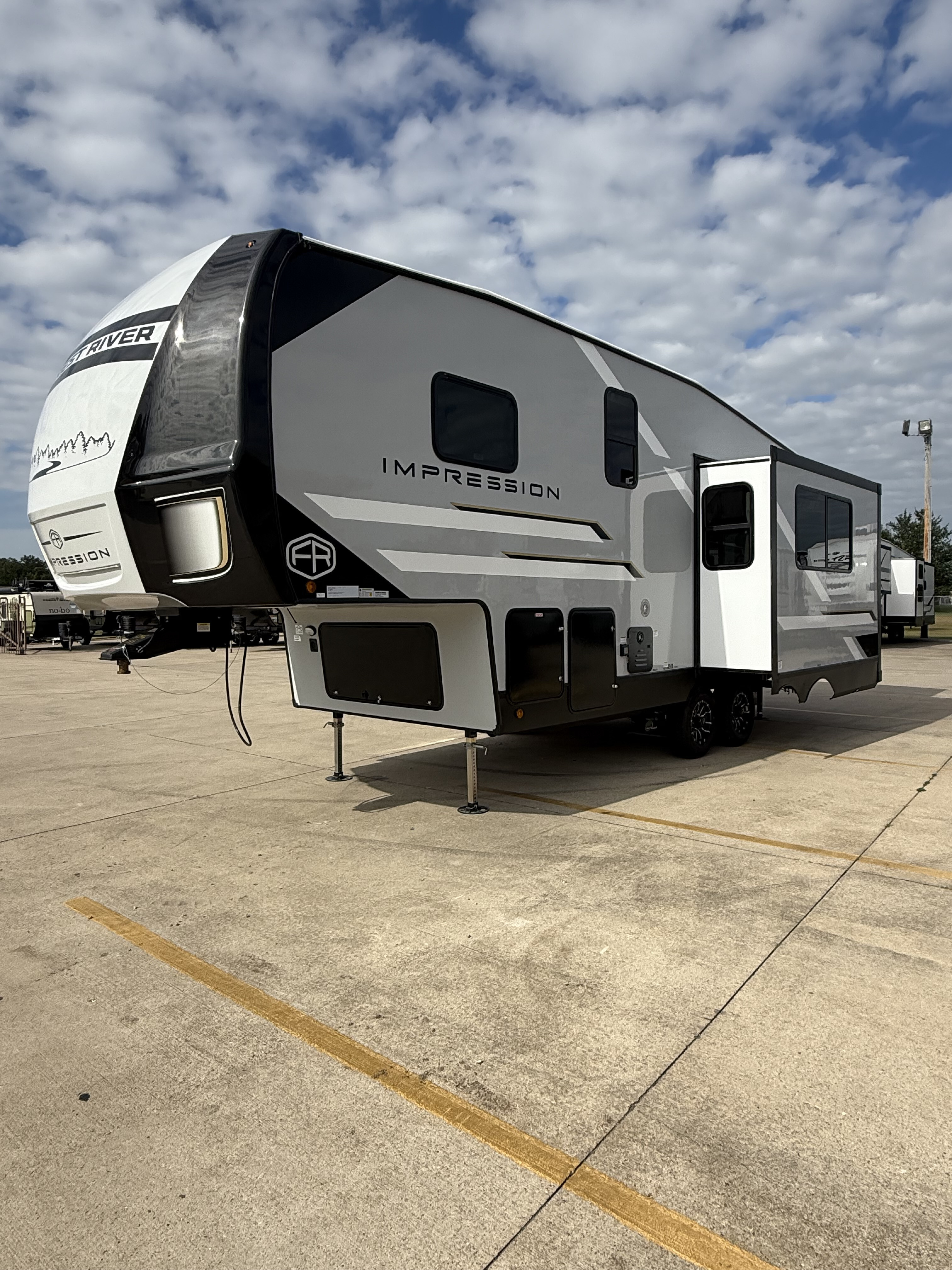 2026 Forest River impression 235rw