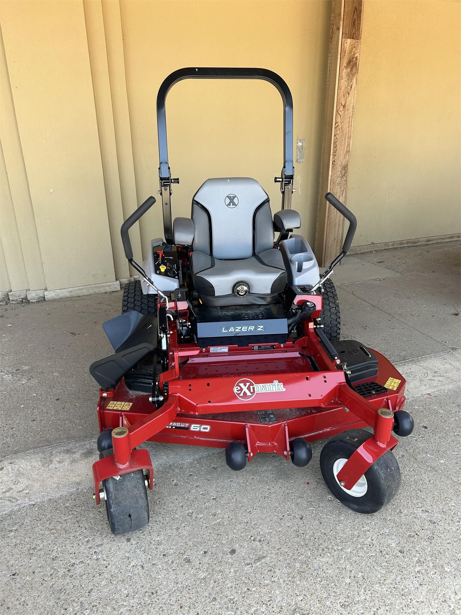 2013 Exmark Mower - Zero Turn For Sale - Exmark Mower - Zero