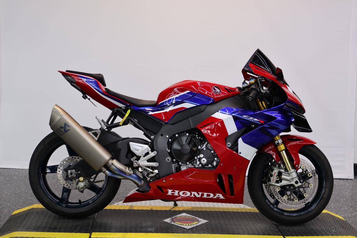 ri！ Honda CBR1000RR motorcycles for sale in Cleveland, OH - MotoHunt