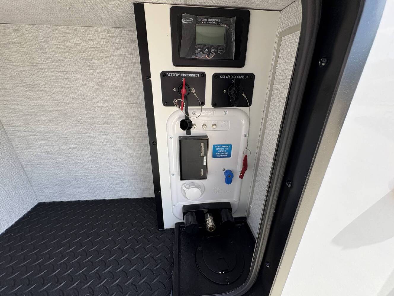 A photo of this 2026 Grand Design SERENOVA 160LG