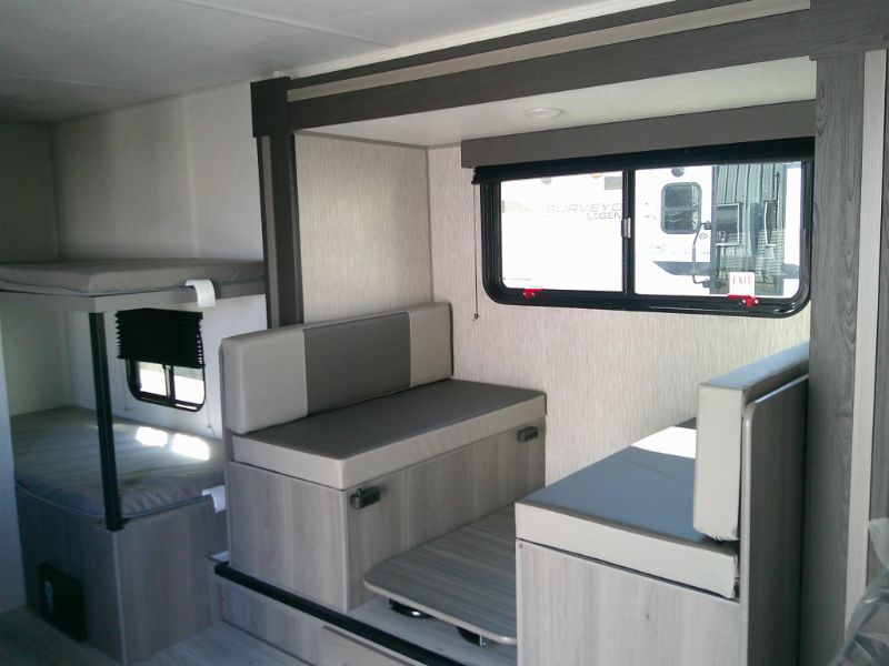 2025 Keystone RV hideout 176bh
