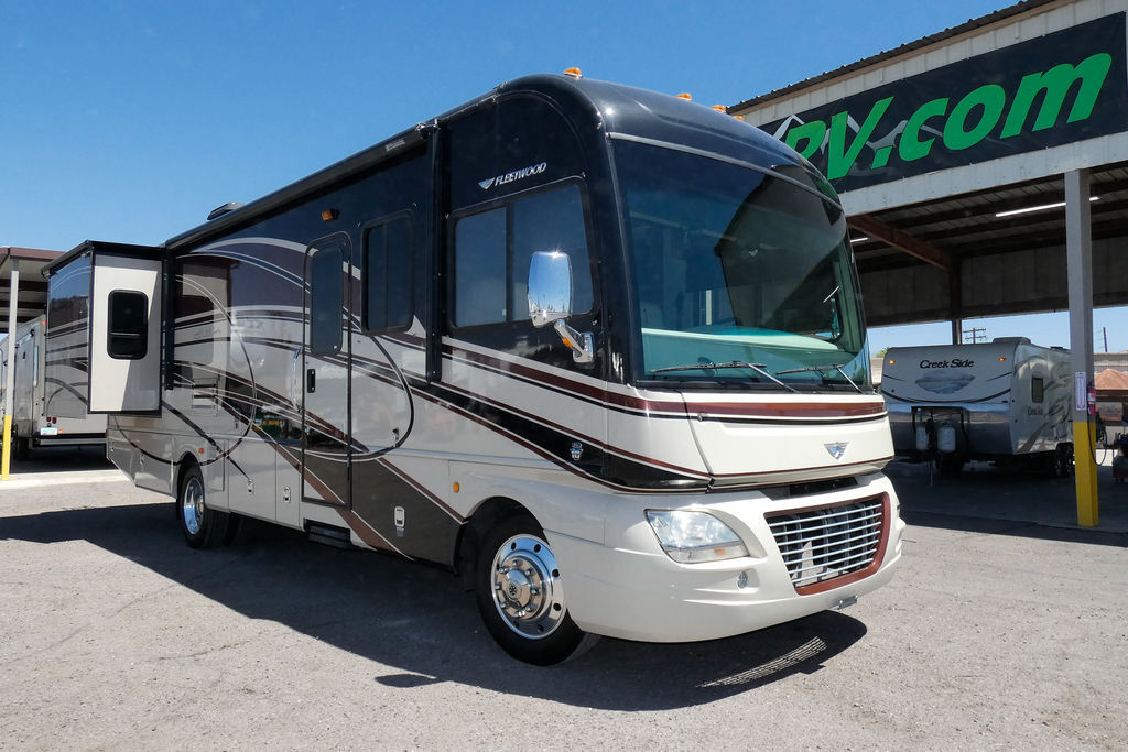 2014 Fleetwood southwind 32vs
