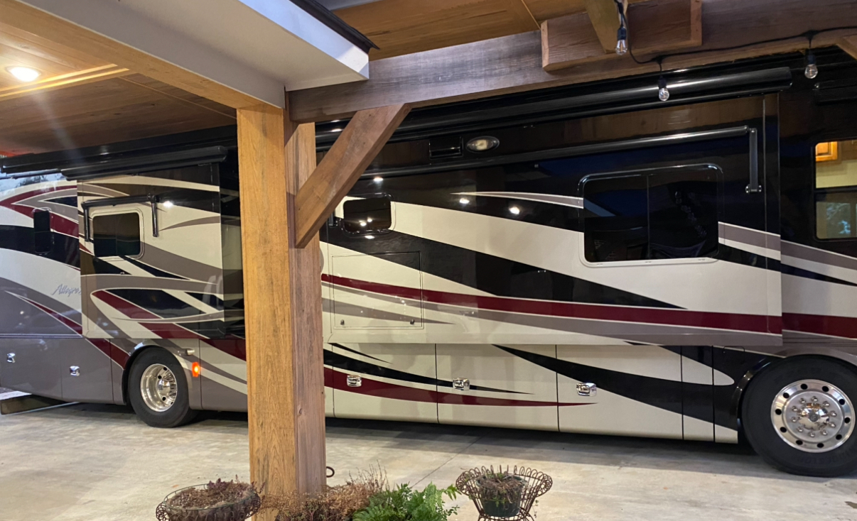 2013 Tiffin Motorhomes Allegro Bus 40 QBP in edwards MS