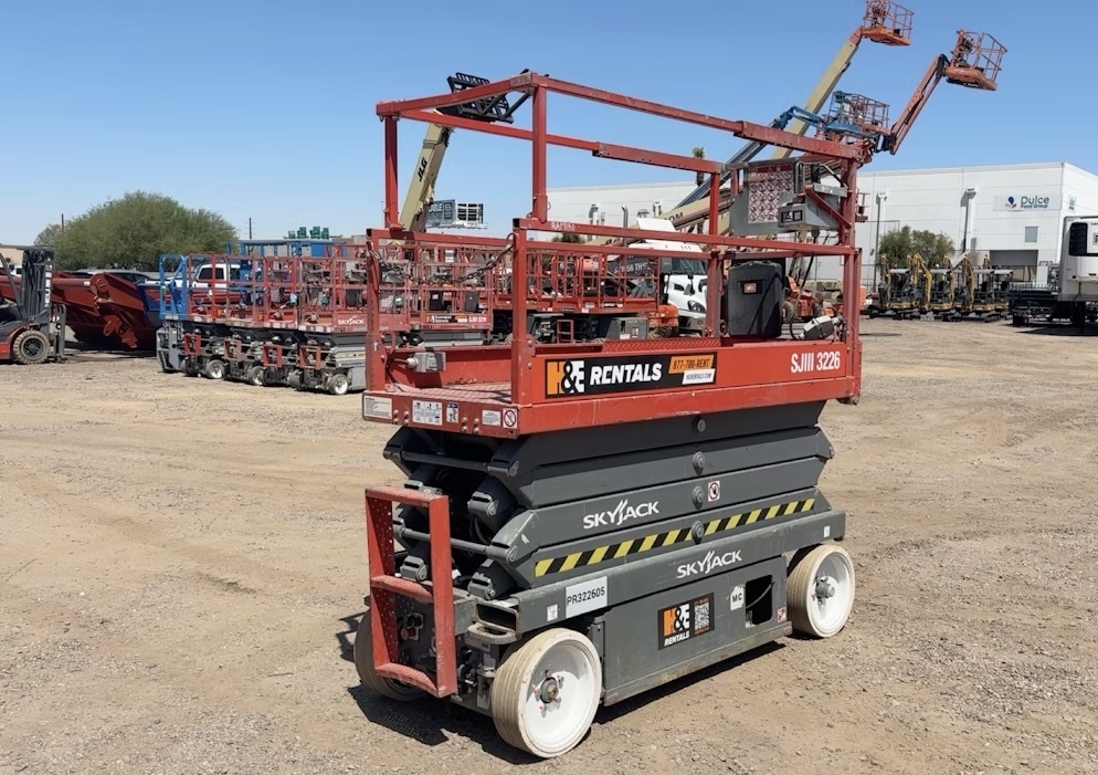 2018 SKYJACK SJIII 3226 in Matthews, NC