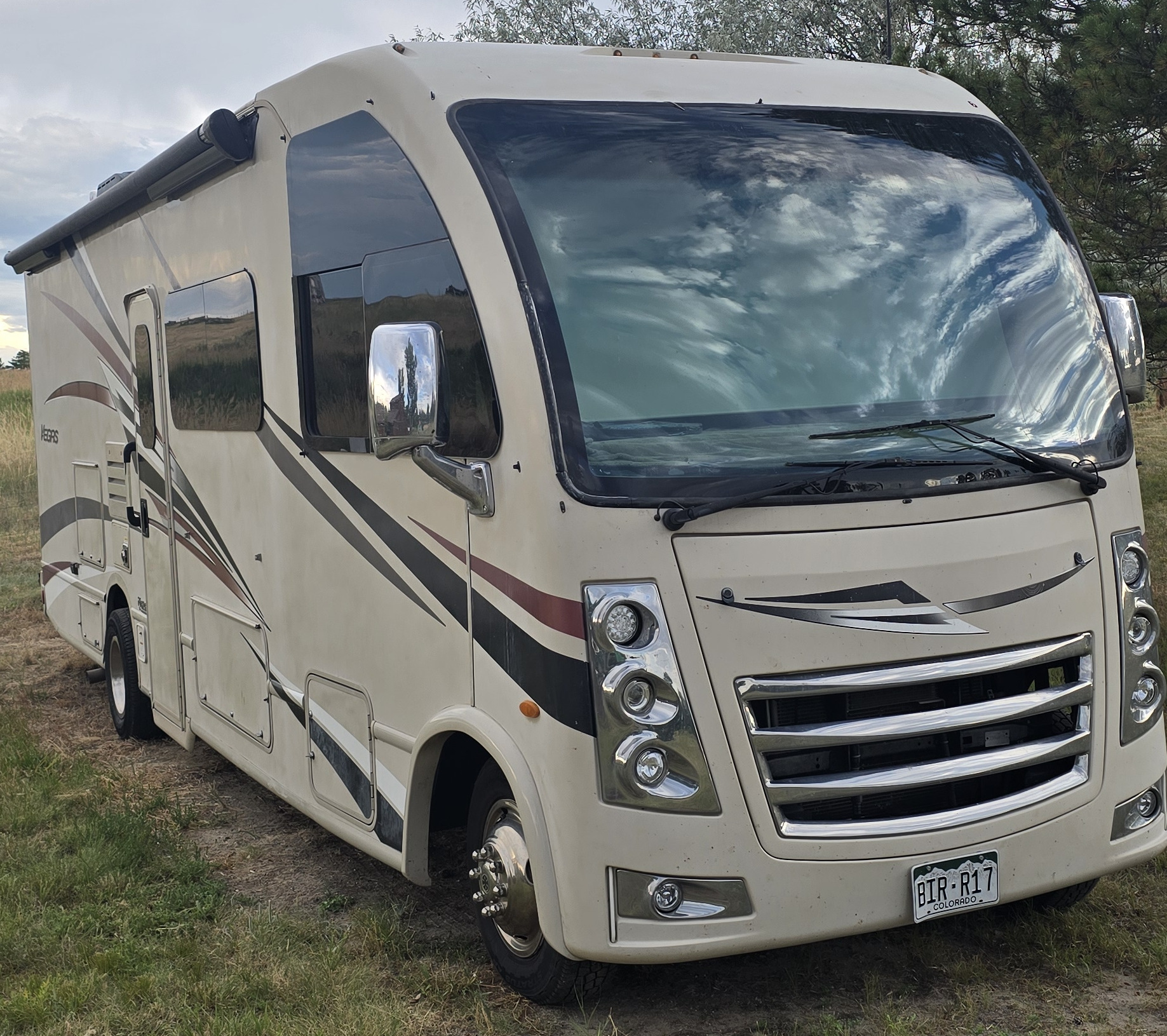 2019 Thor Motor Coach Vegas 27.7 RV