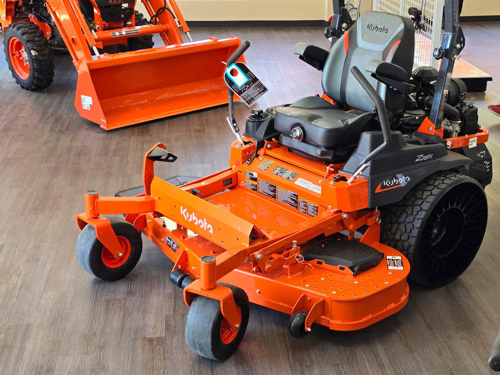 7点うさ 2025 Kubota Zero-Turn Mowers Z781KWi-54 | All Roads Kubota