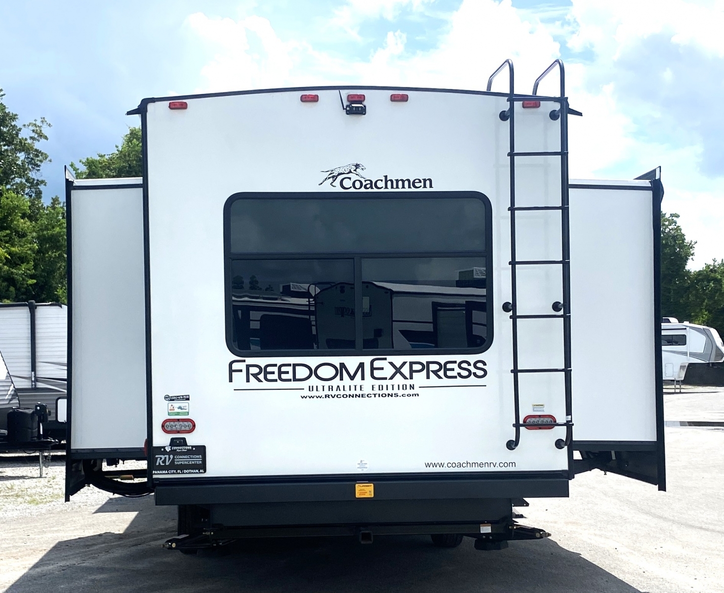 2024 Coachmen Freedom Express Ultra Lite 324RLDS in panama city FL