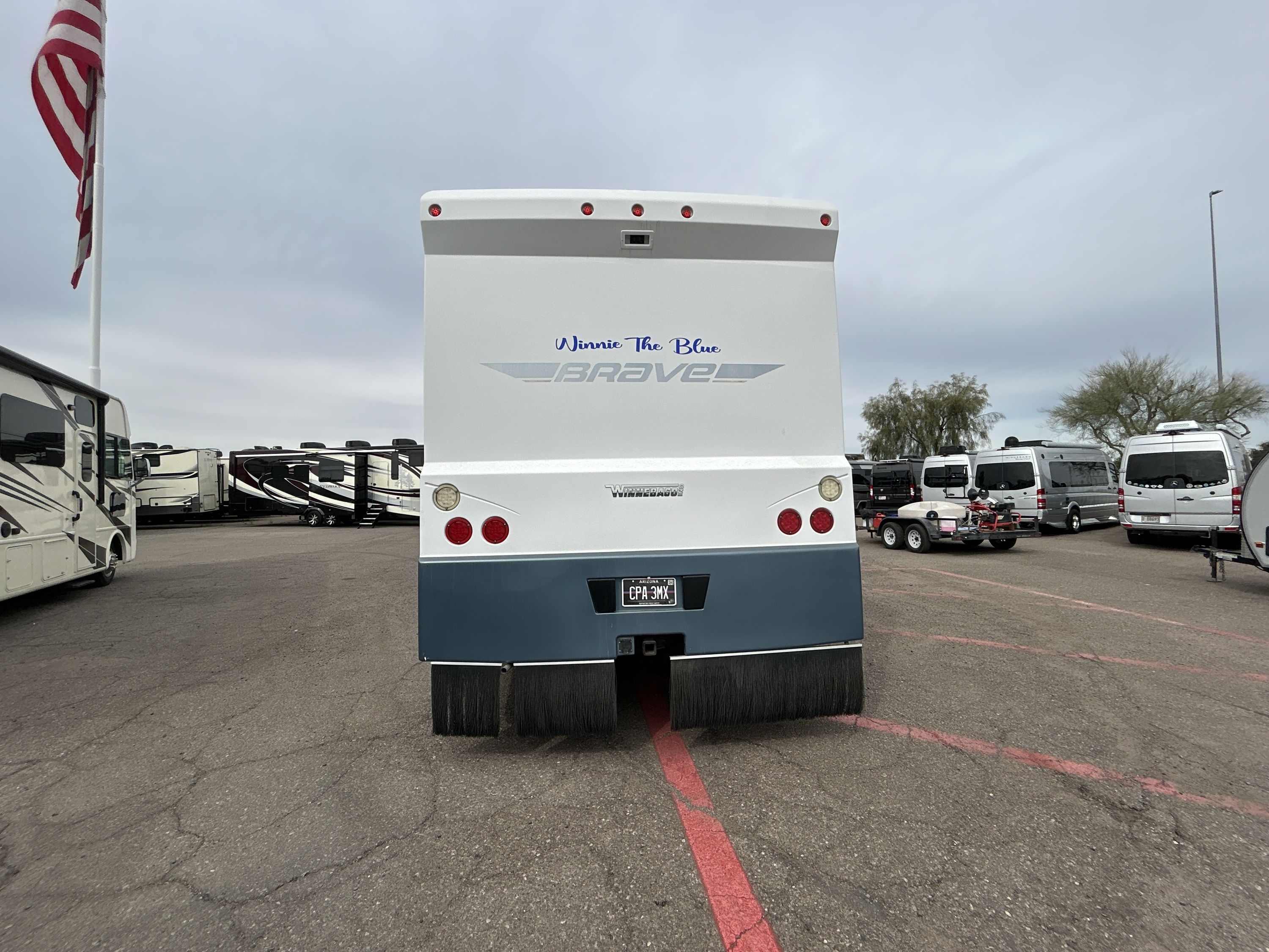 2016 Winnebago brave 27b