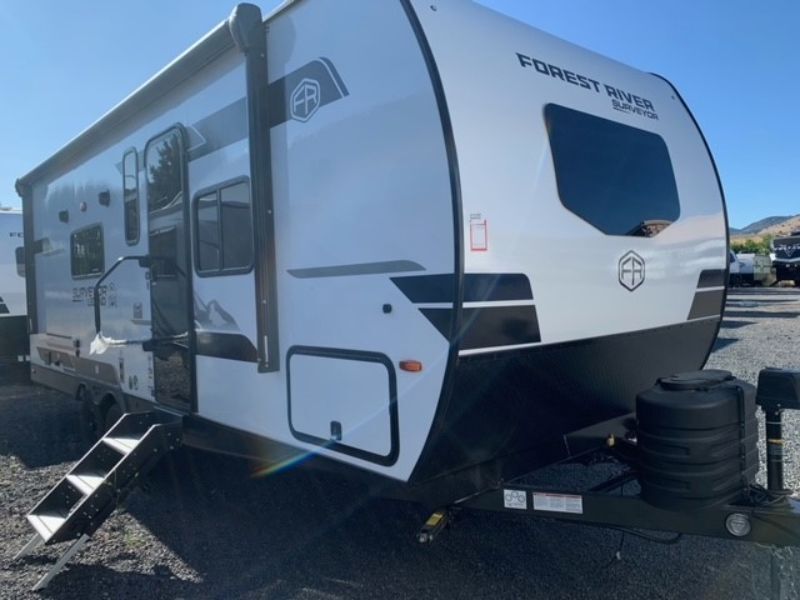 2025 Forest River surveyor 202rble