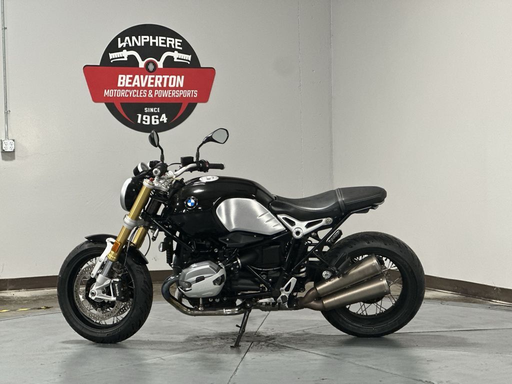 BMW　rninet ピュア 2019 BMW R NineT Pure | Motorcycle.com