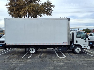 2024 ISUZU NRR in Austin, TX