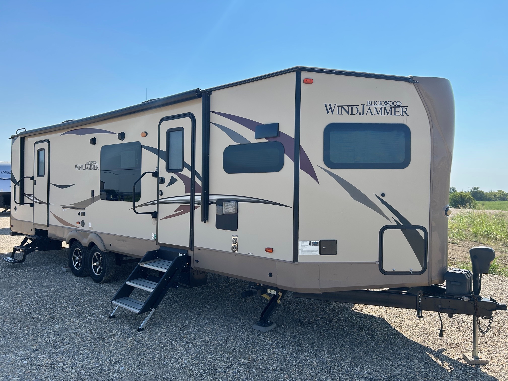 2018 Forest River ROCKWOOD WINDJAMMER 3008W RV