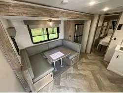 2023 PALOMINO SOLAIRE ULTRA LITE 243 BHS