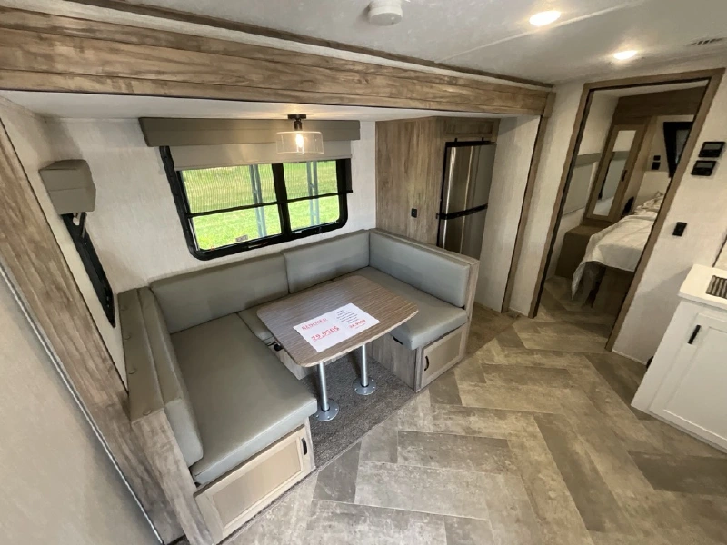 2023 PALOMINO SOLAIRE ULTRA LITE 243 BHS