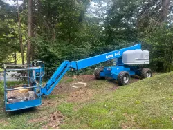 2012 GENIE S-45