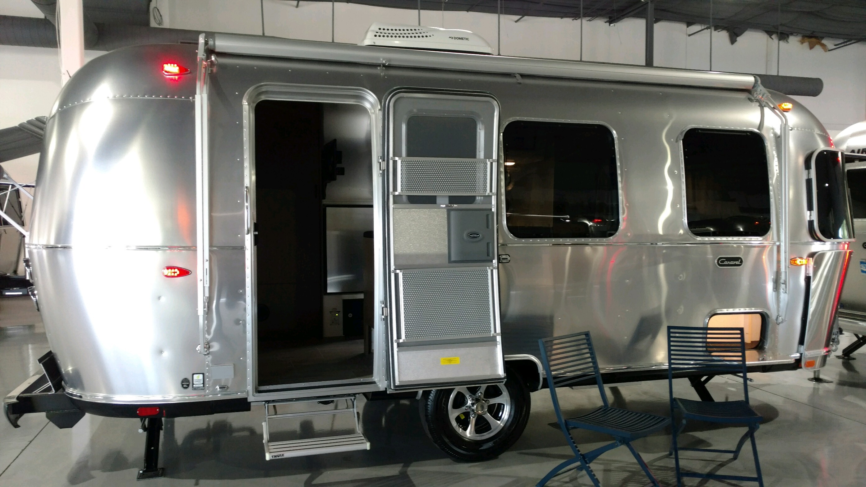 2021 Airstream Caravel 22FB RV