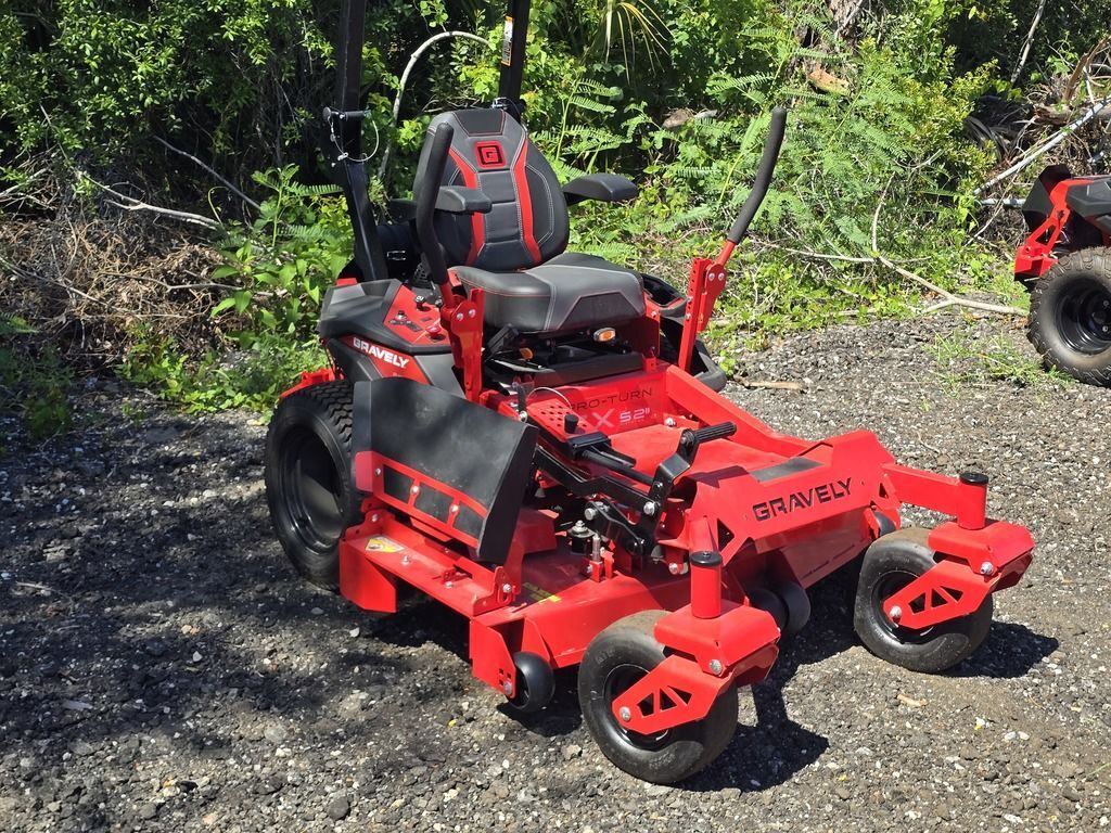 ゼロ Gravely Pro-Walk Hydro 36