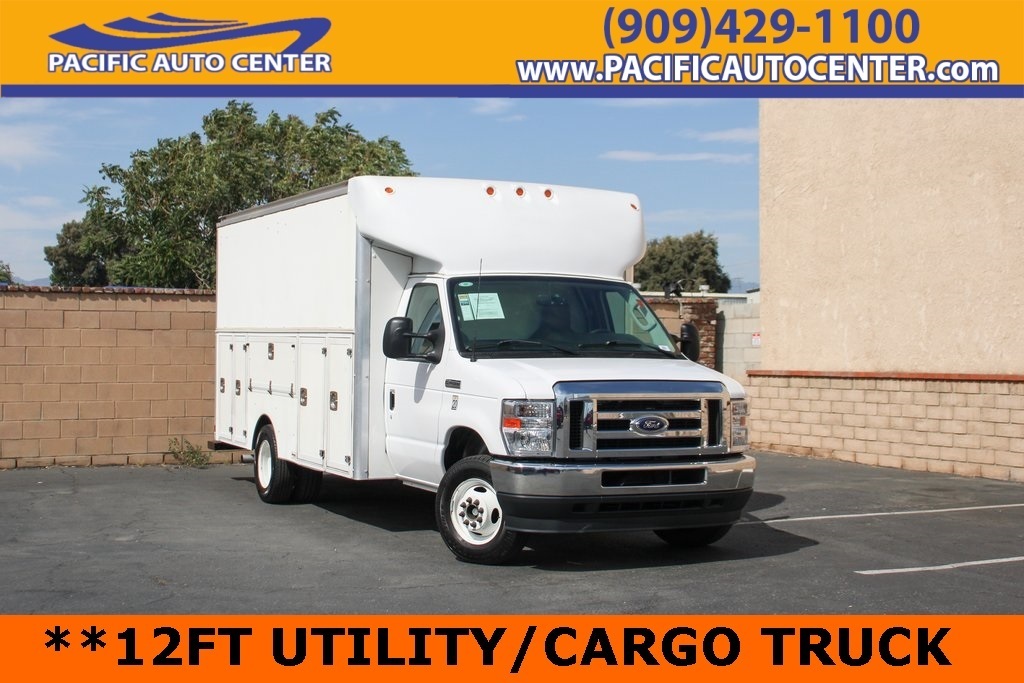 2023 Ford E-450SD in Fontana, CA